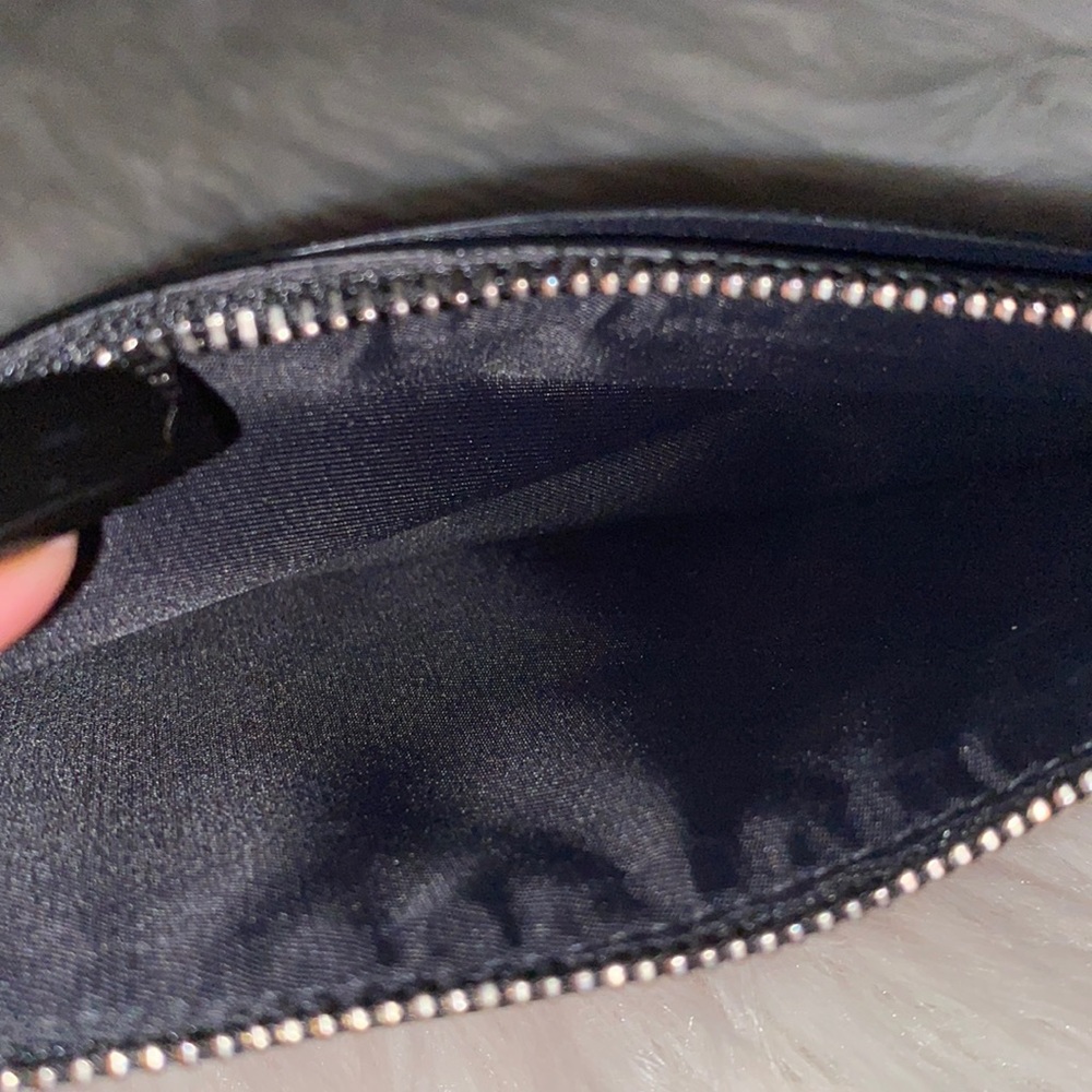 Michael Kors Collection Large Zip CC Pouch Wallet - Picture 2 of 3